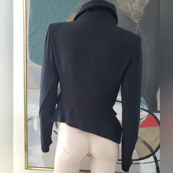 Ann Demeulemeester | Asymmetric Blazer with Oversized-lapel and Zip Details - Picture 6 of 15